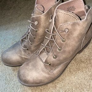 Rock & candy booties